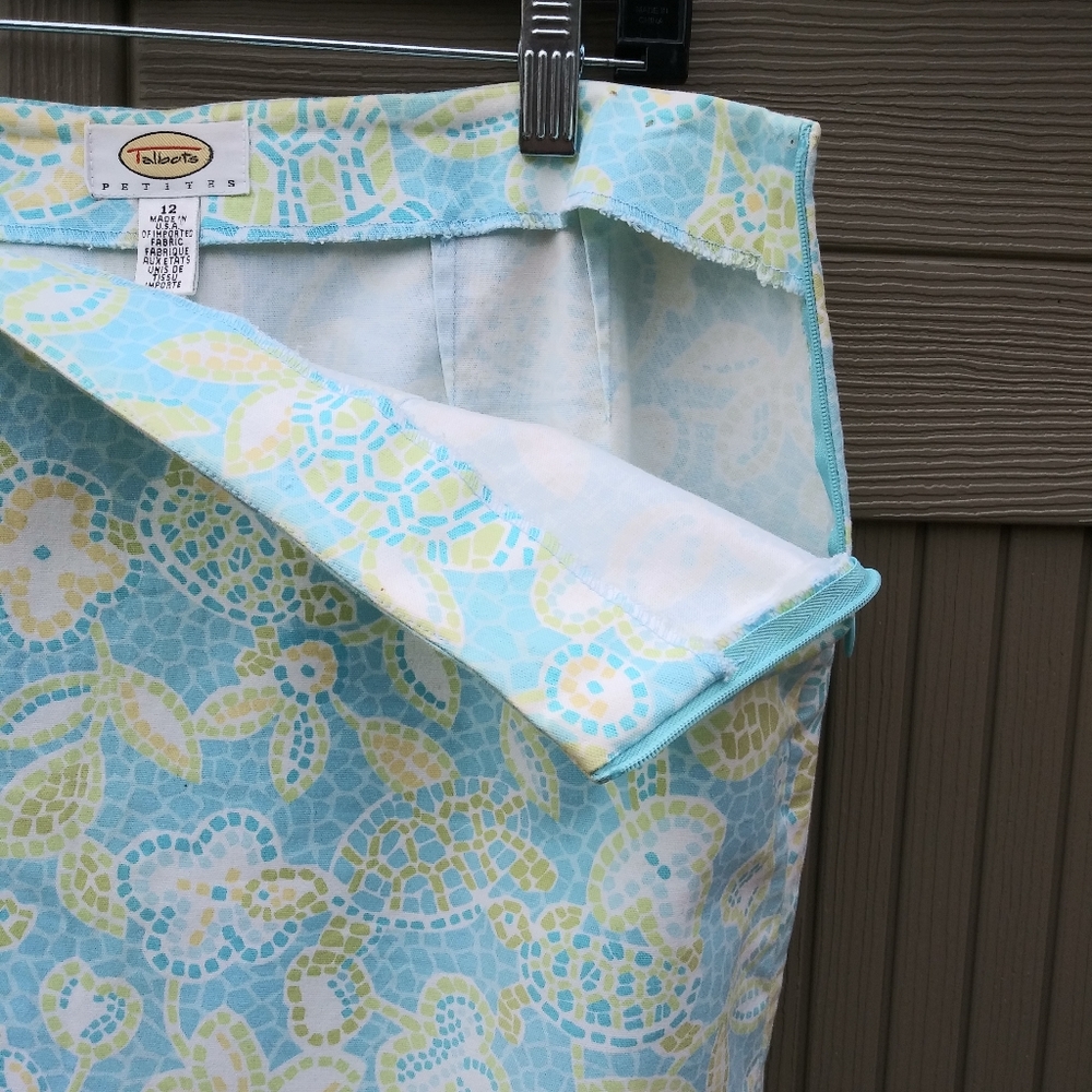 Talbots - Petites Fun Print A-line Skirt - Picture 3 of 4
